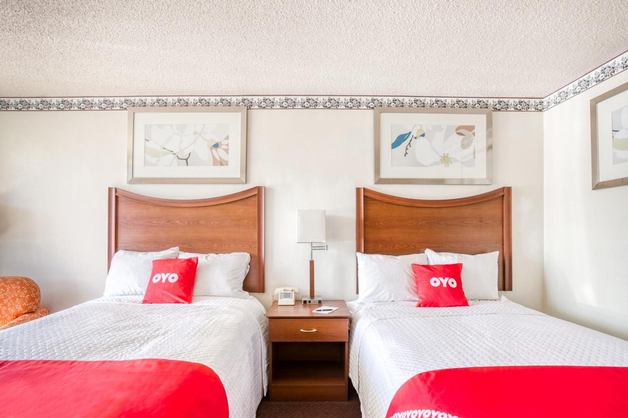 Oyo Hotel Petersburg Va - Templeton Zewnętrze zdjęcie